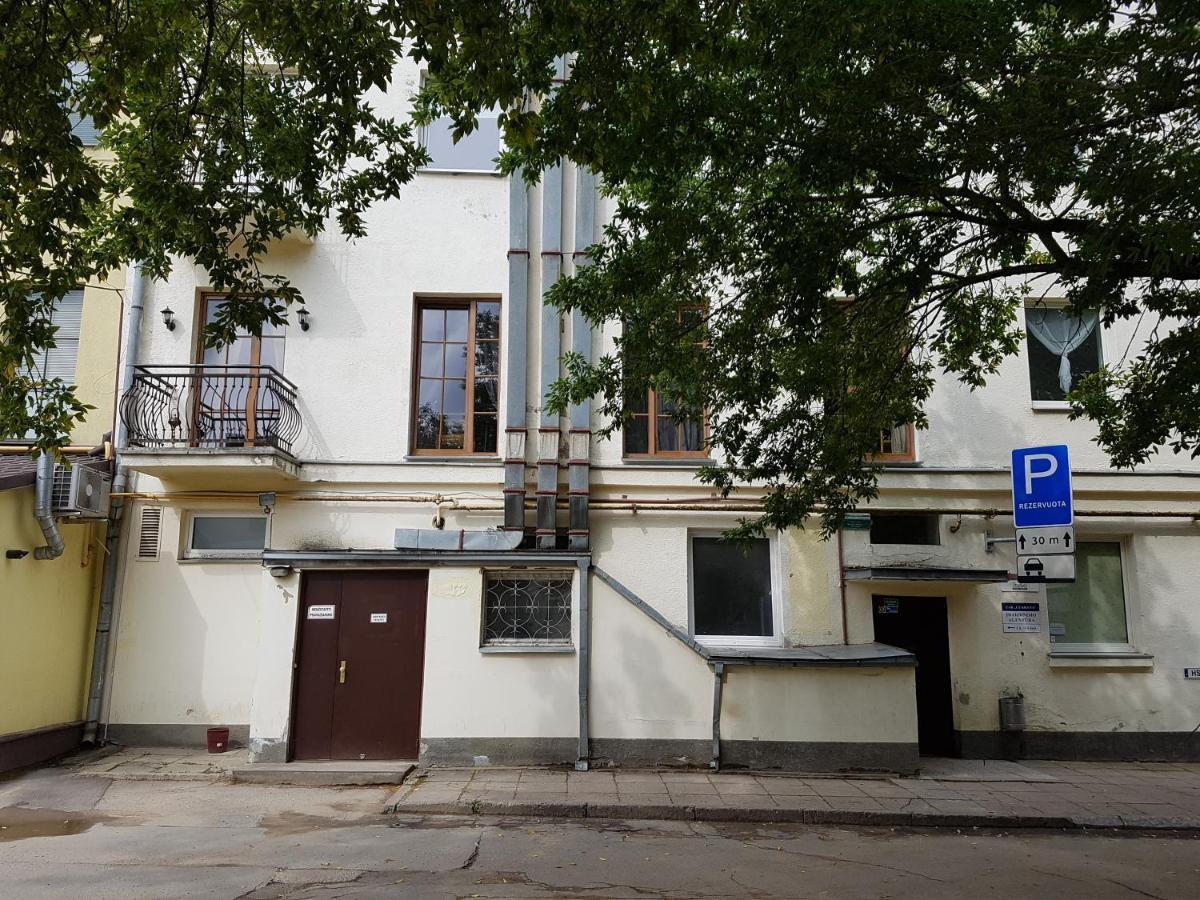 Barrister'S Apartments With Fireplace Šiauliai Eksteriør bilde